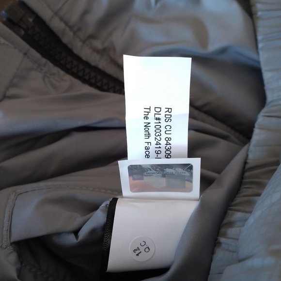 🆕 The North Face Boys Reversible Reese Hooded Down Jacket, X-Small - Mid Grey - Picture 11 of 11